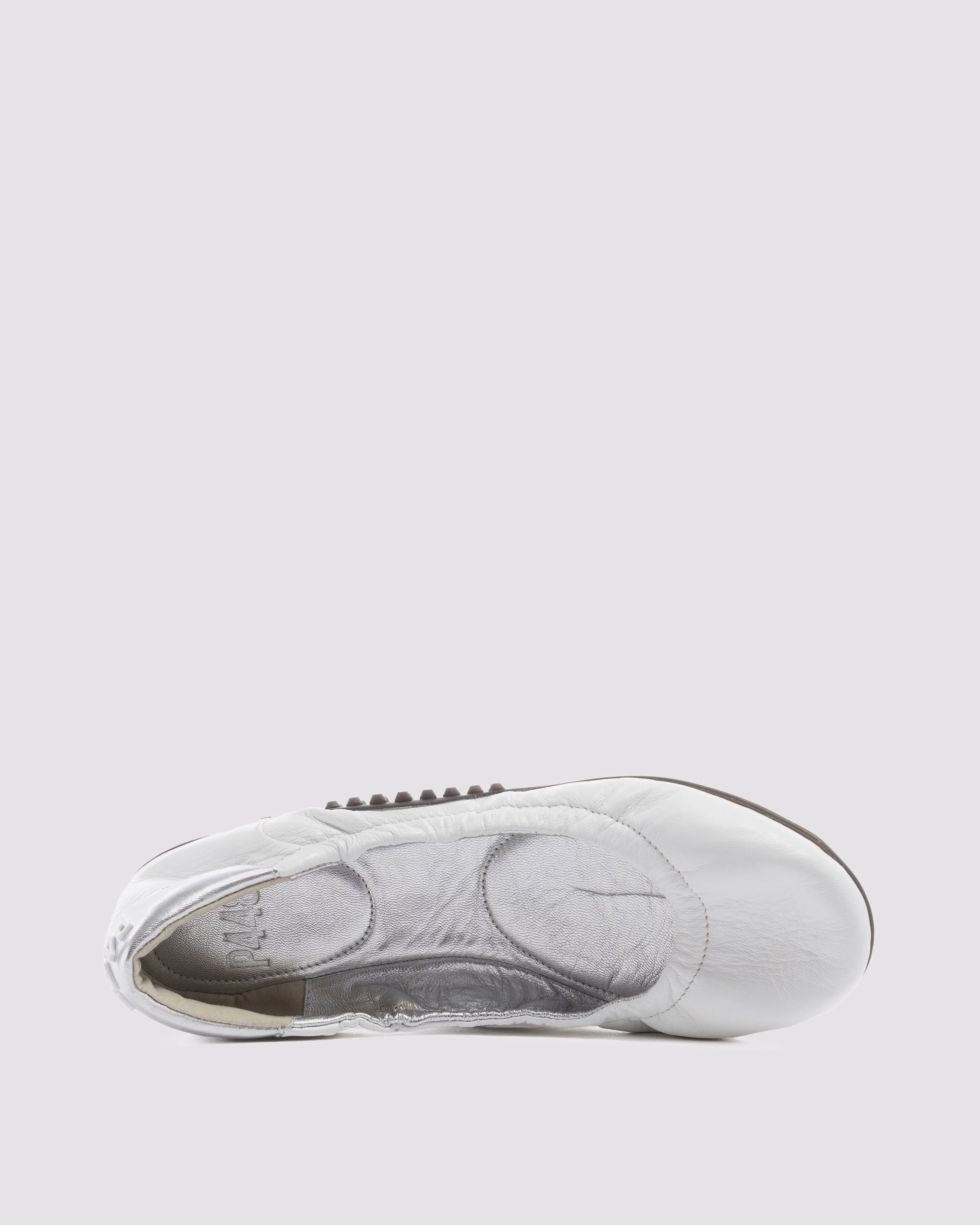 Stella White - Image 5
